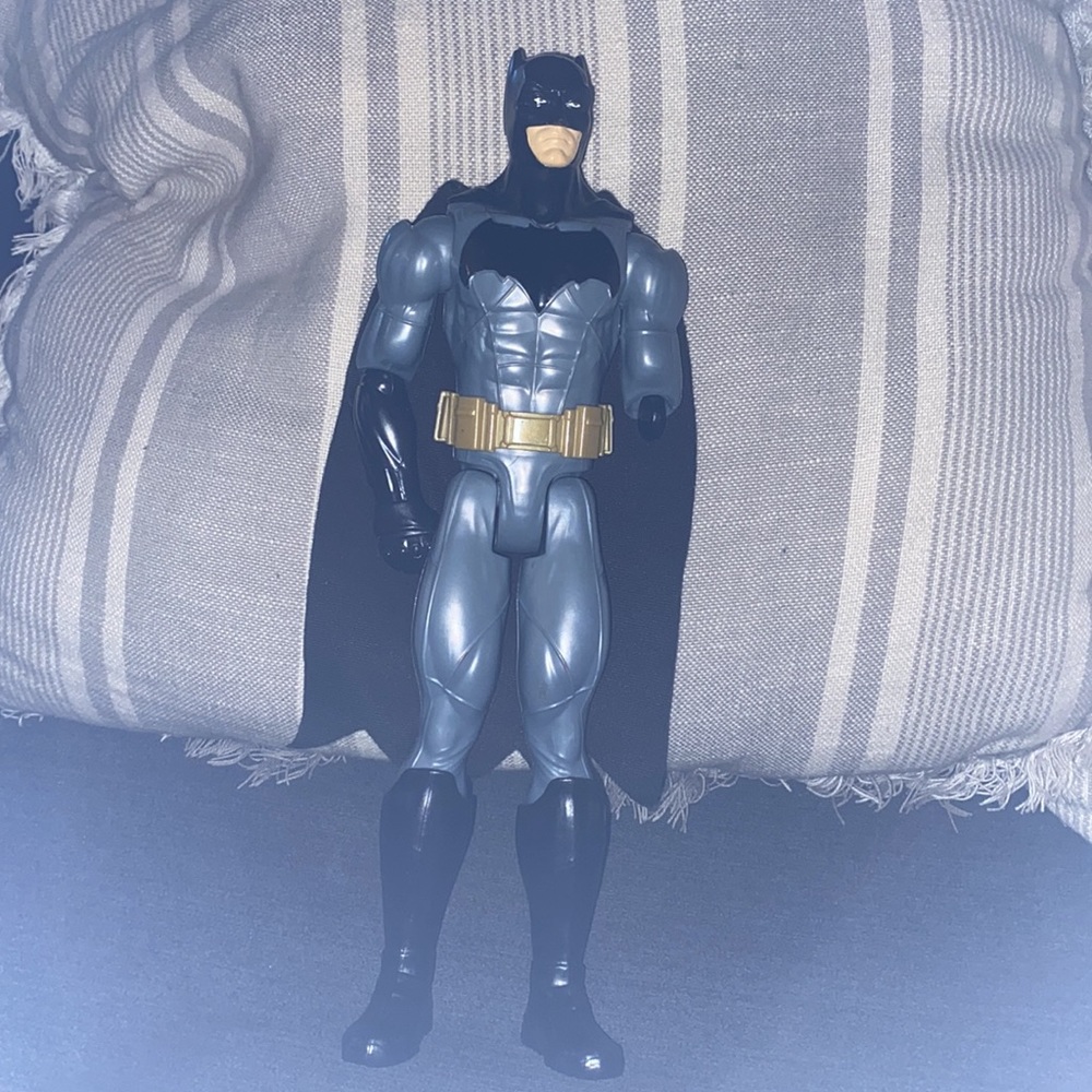 Action figures - Picture 3 of 4